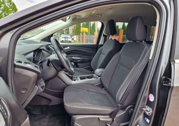 Ford Kuga cena 75900 przebieg: 50000, rok produkcji 2019 z Wieruszów małe 277